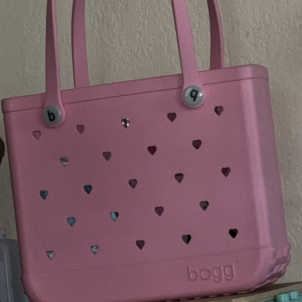 Bogg bag new 
Valentines Day limited edition.
Medium